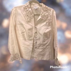 Dress barn Collection - White Fancy Blazer - Large